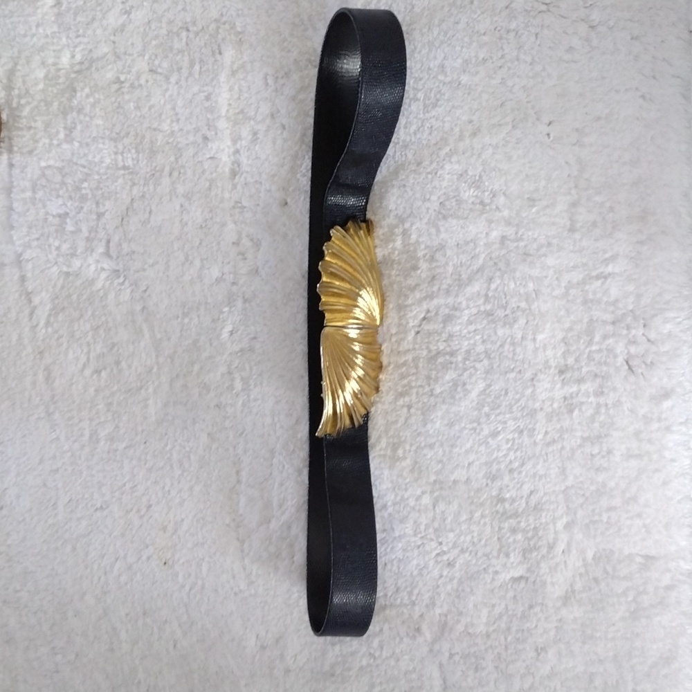 Vintage "Mimi di N 1987" Adjustable to 36" Leather Navy Lizard Print Belt